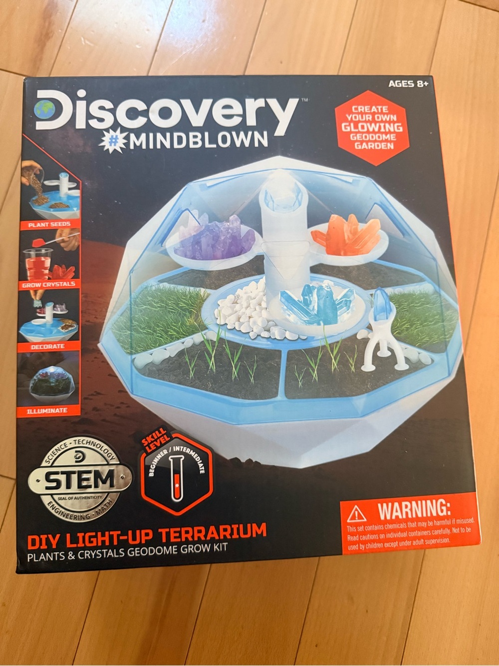 NEW-Discovery Mindblown DIY Light-Up Terrarium Kit - Blue, White, Orange, Purple